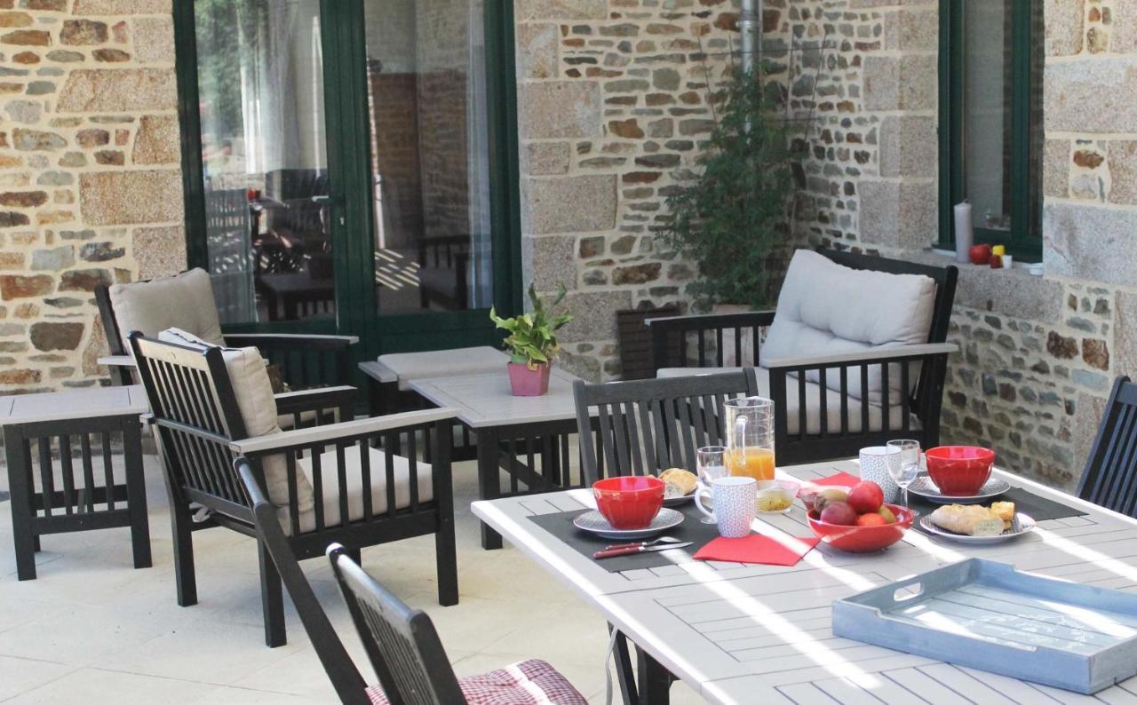 Domaine Du Jardin " Chambres D'Hotes " Saint-Jean-de-la-Haize Eksteriør billede
