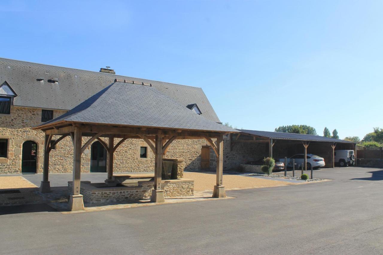 Domaine Du Jardin " Chambres D'Hotes " Saint-Jean-de-la-Haize Eksteriør billede